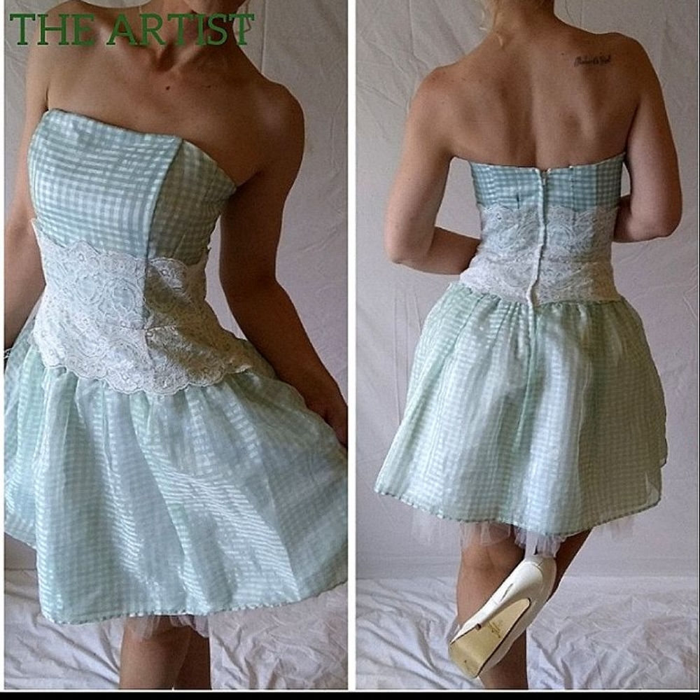 Formal mint princess dress - Picture 3 of 8